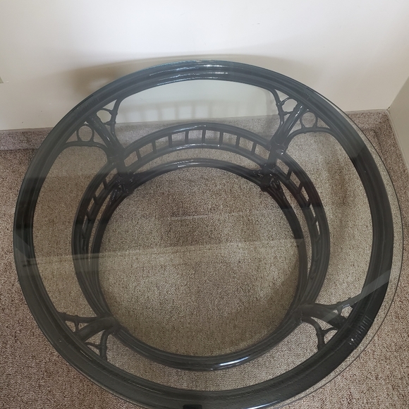 3 piece glass accent tables - Picture 5 of 8